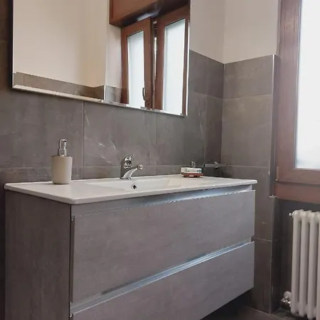 Dudi Jolie Maison - Jacuzzi Apartamento