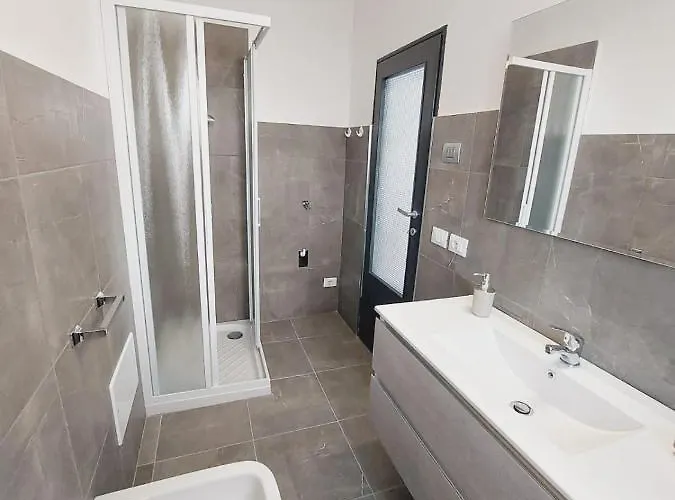 Dudi Jolie Maison - Jacuzzi Appartement *