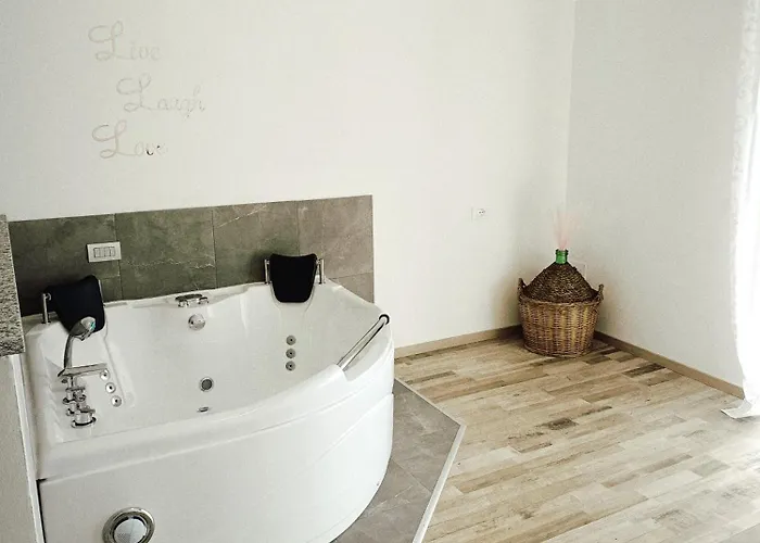 Appartement Dudi Jolie Maison - Jacuzzi *