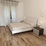 Dudi Jolie Maison - Jacuzzi Apartament